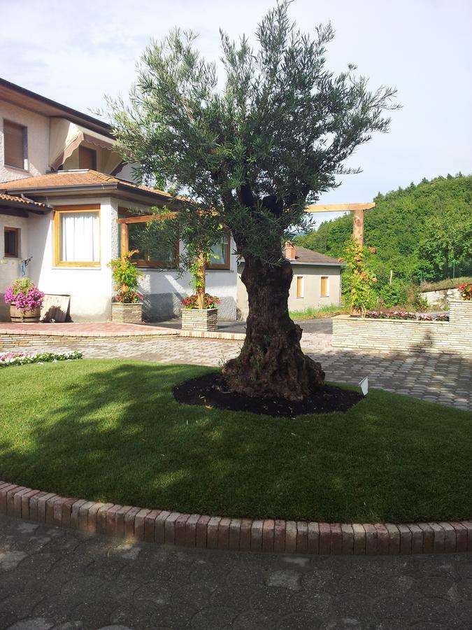 Ristorante Primula Bianca Hotel วาร์ซี ภายนอก รูปภาพ