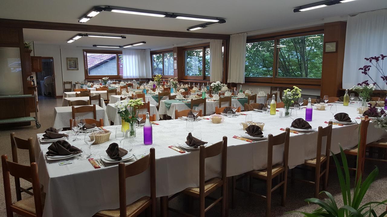 Ristorante Primula Bianca Hotel วาร์ซี ภายนอก รูปภาพ