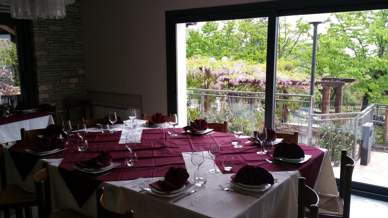 Ristorante Primula Bianca Hotel วาร์ซี ภายนอก รูปภาพ